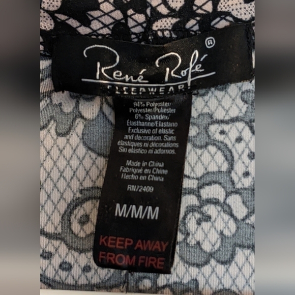 Rene Rofe Floral Robe Black and Cream Medium Attached Sash - Picture 5 of 6